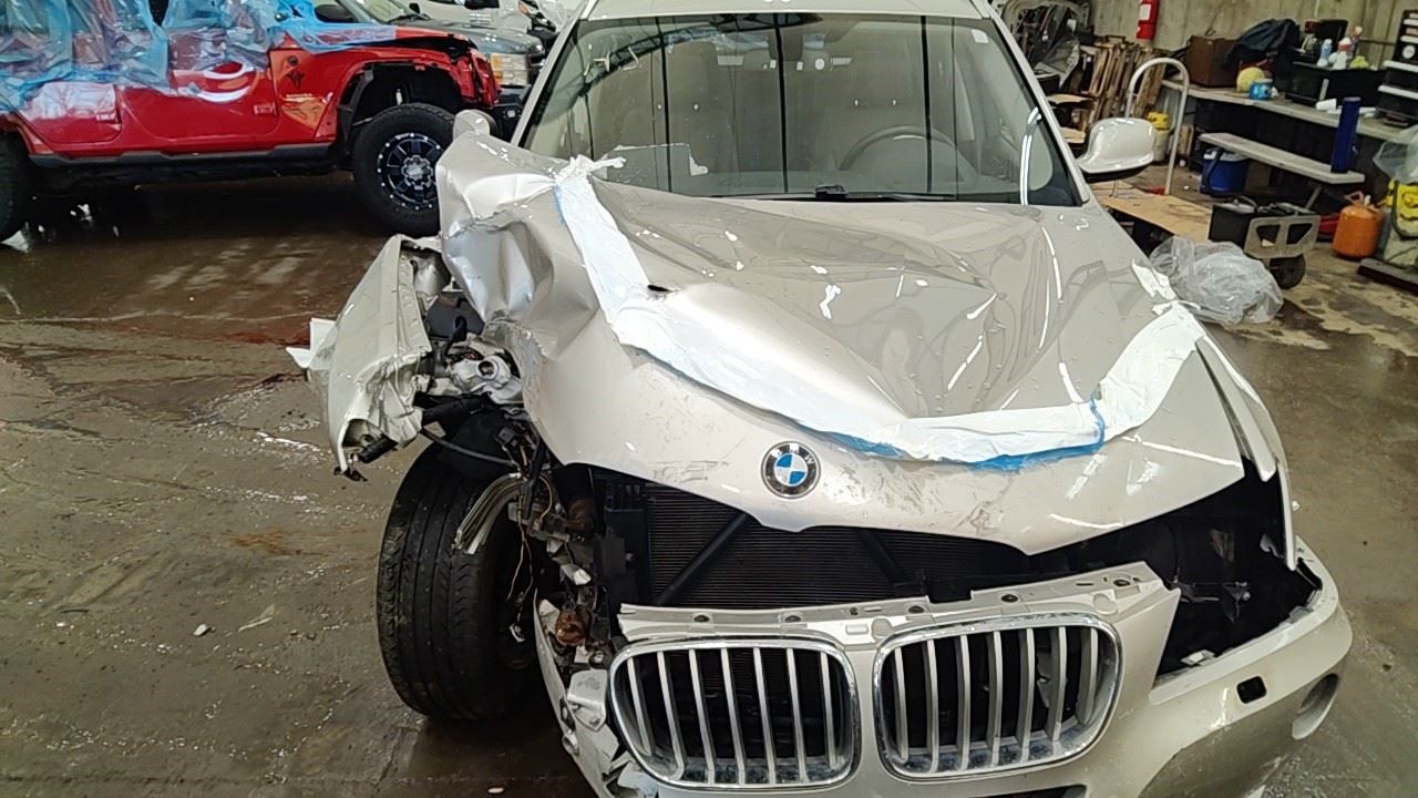 (LOCAL PICKUP ONLY) Trunk/Hatch/Tailgate With Power Opening And Closing Fits 11-