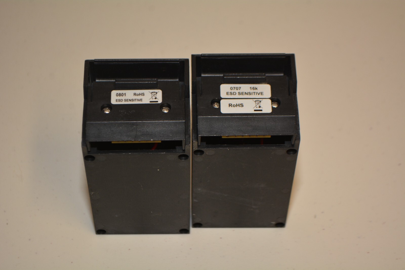 ^ Lot 2x Cadex Battery Adapter 1 "AA" Cell NICD Cells P/N: 07-111-3030 #W5726