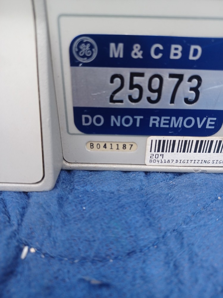 TEKTRONICS DSA 602 DIGITIZING SIGNAL ANALYZER