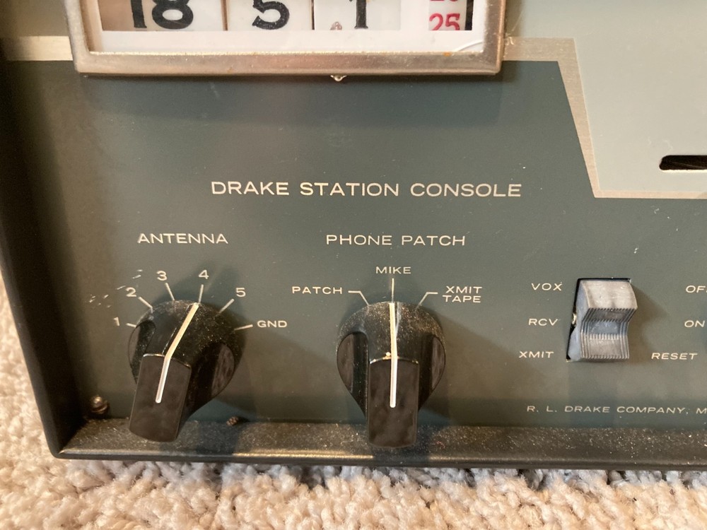 R.L. Drake C-4 Station Console Amateur Ham Radio