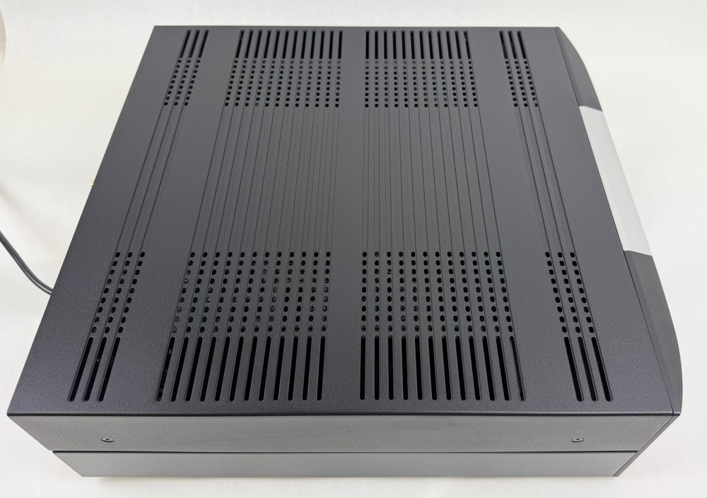 Mark Levinson No5805 Integrated Amplifier with Remt Ctrl