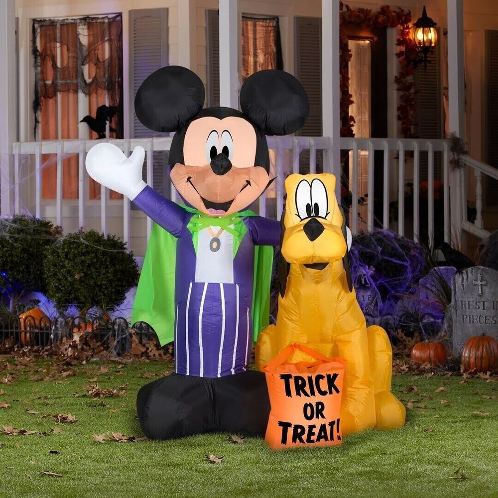 5 FT VAMPIRE MICKEY MOUSE & PLUTO HALLOWEEN Airblown Lighted Yard Inflatable