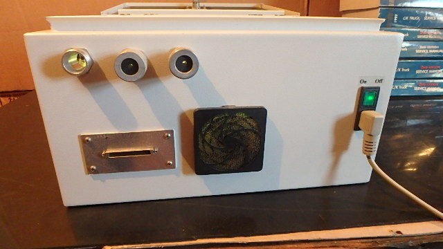 TRI-LITE FIBER OPTIC LIGHT SOURCE