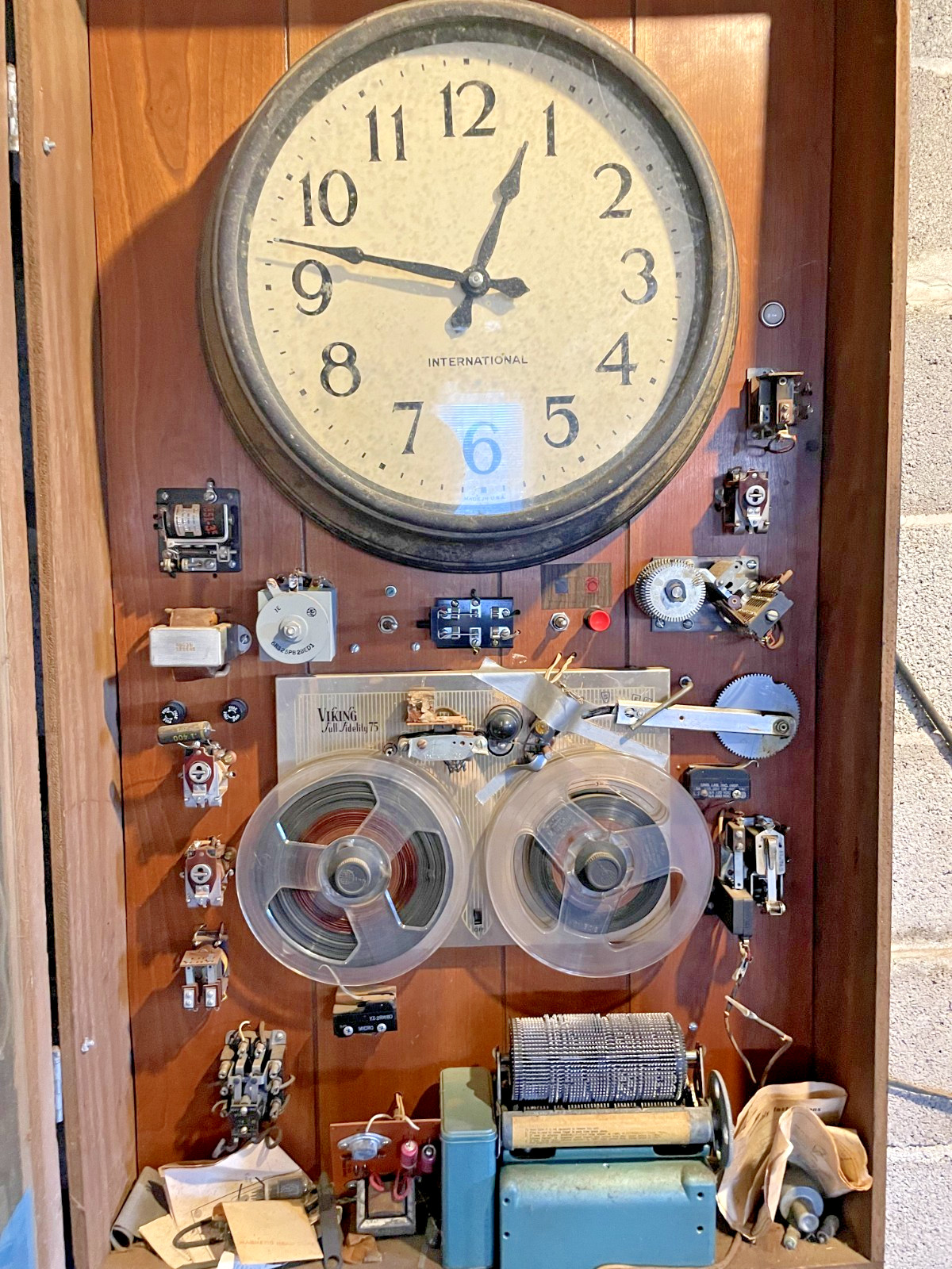 Vintage Church Carillon Bell Controller System – Viking Reel-to-Reel