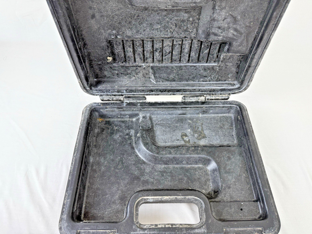 DeWalt DW106 3/8” Corded Variable Speed Drill Great Condition