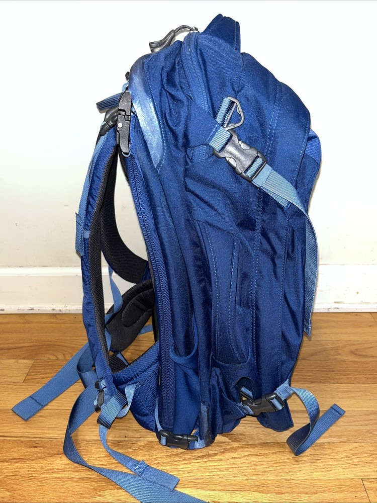 Osprey Ozone Duplex 60 Travel Backpack. Includes detachable day-pack! Blue