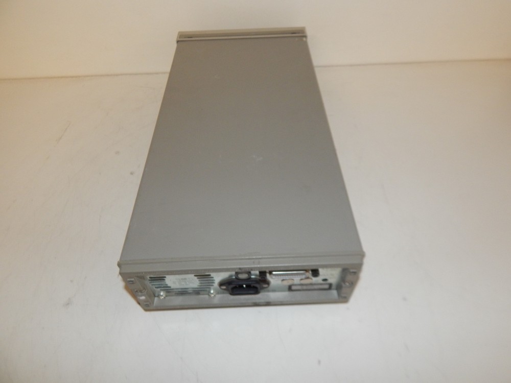 HEWLETT PACKARD 8116A PULSE/FUNCTION GENERATOR 50 MHZ (PSM52)