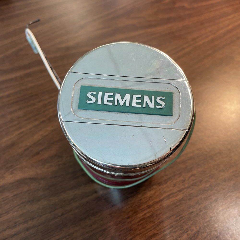 Seimens Lite-Pole 3SL Red New open box
