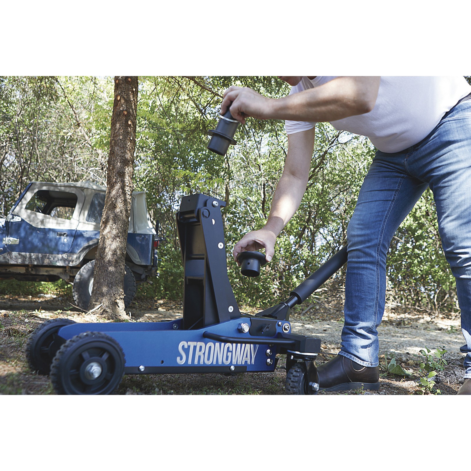 Strongway Off-Road Jack, 3-Ton Capacity, 29in. Lift Height, Aluminum,