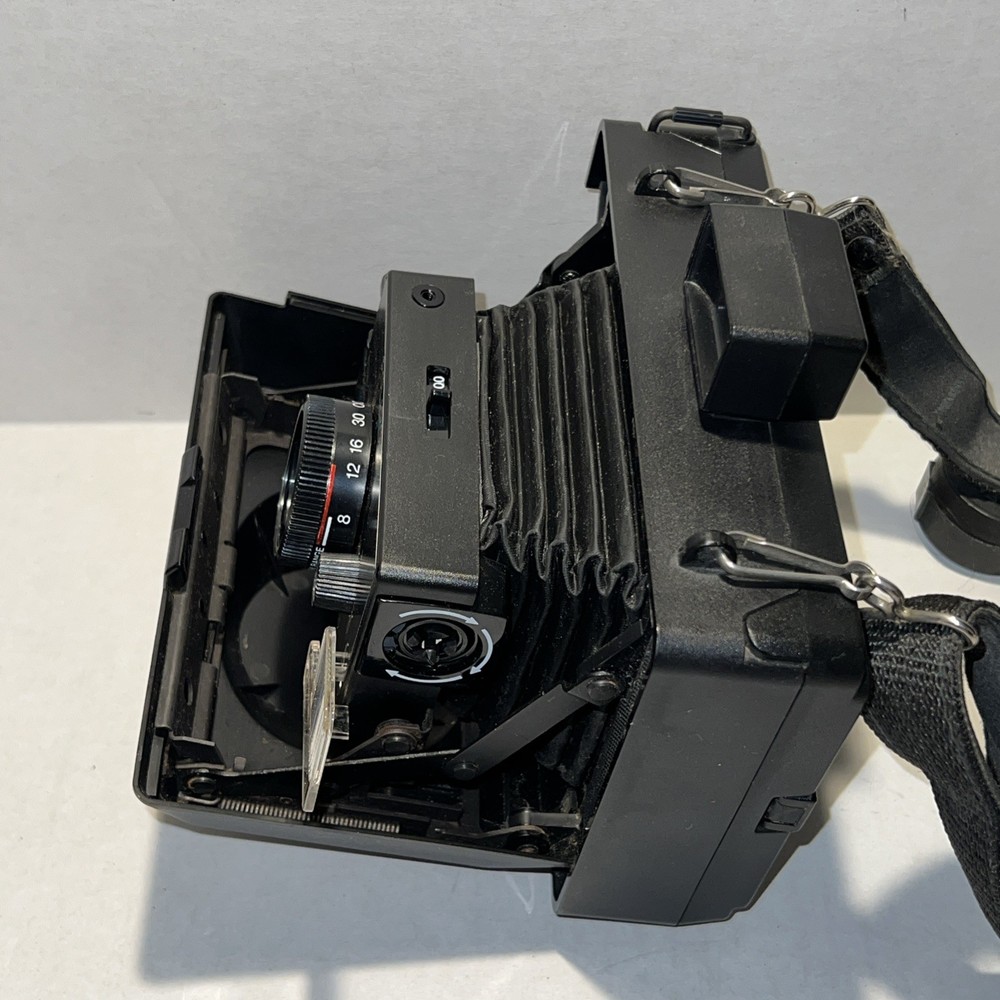 Vtg. Polaroid Reporter SE Instant Camera w/ Strap + Timer + Manual