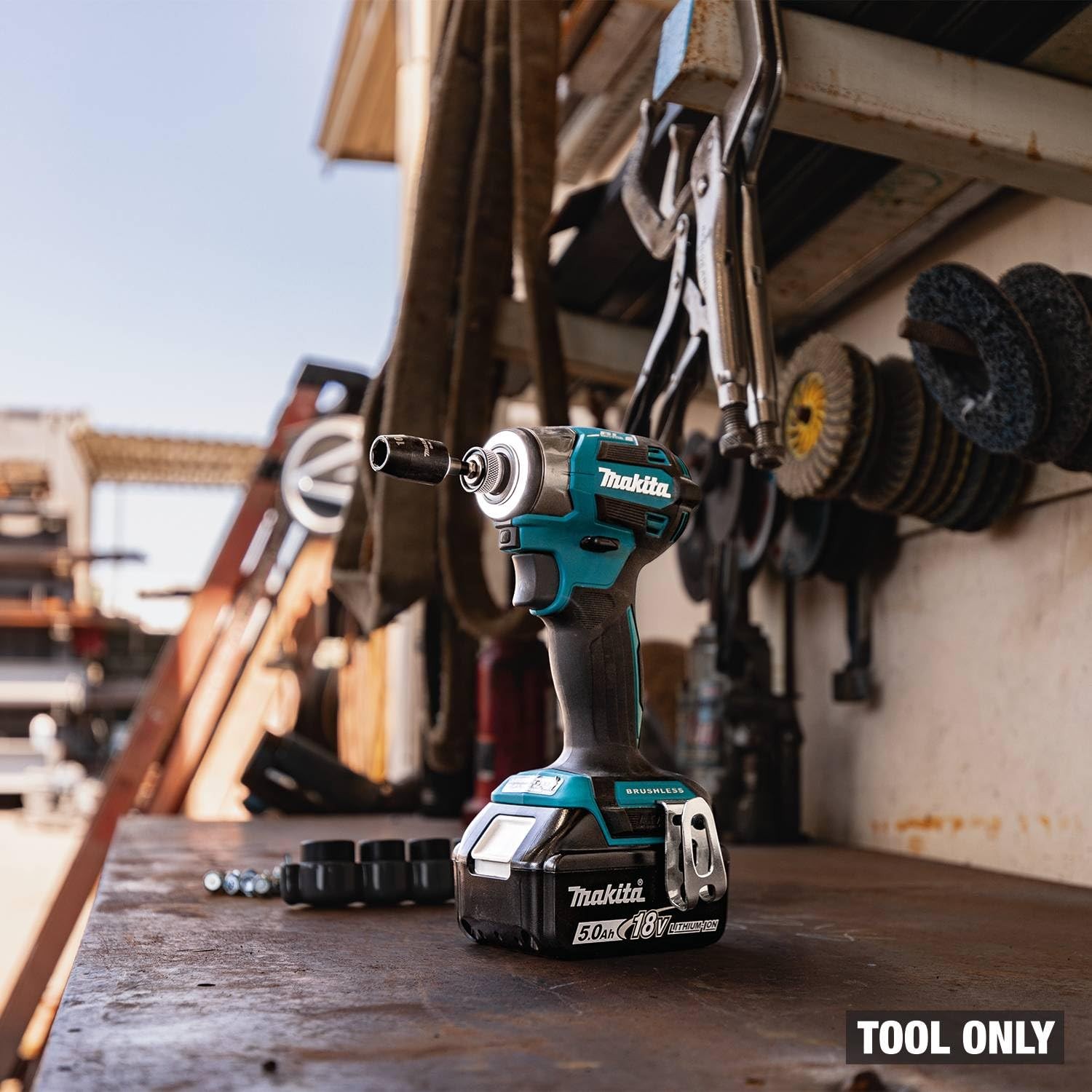 Makita XDT20Z 18V LXT Li-Ion Brushless Cordless Quick-Shift Mode 4-Speed Impa...