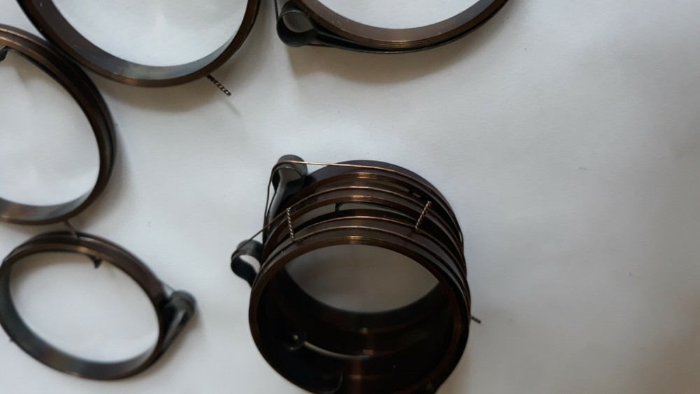 VINTAGE HIGH QUALITY FAVORITE alarm clock main spring width 5mm. 2pcs.