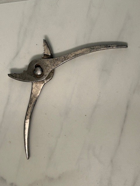 Vintage, 6 ½” Adjustable Pliers