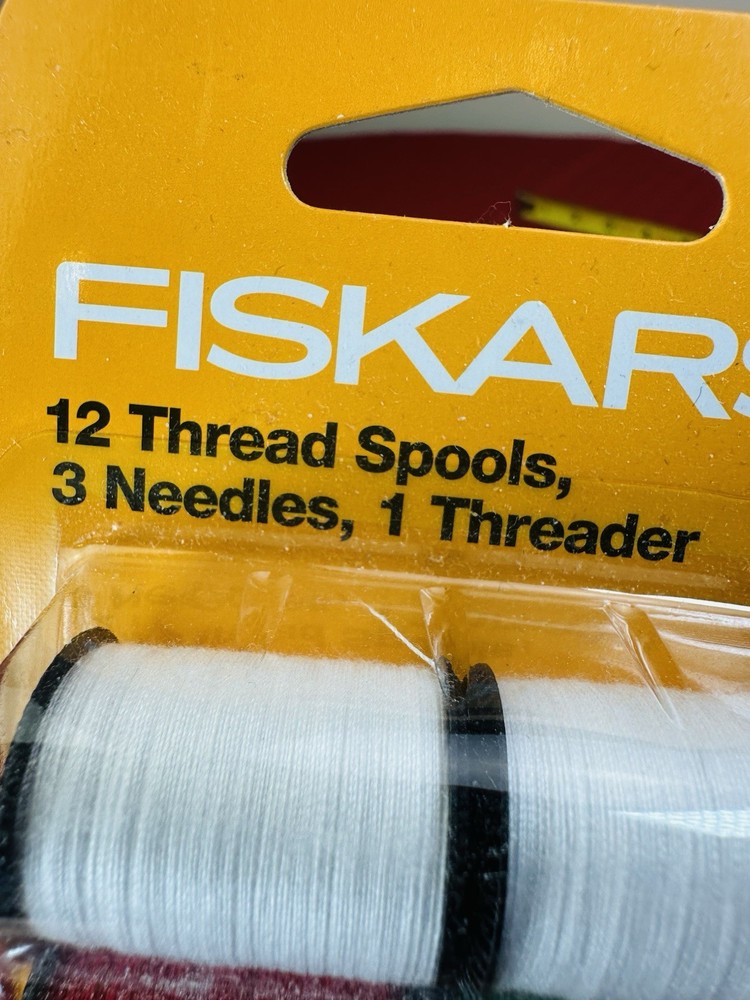 Fiskars Sewing Kit 12 Thread Spools 3 Needles 1 Threader Polyester New Sealed