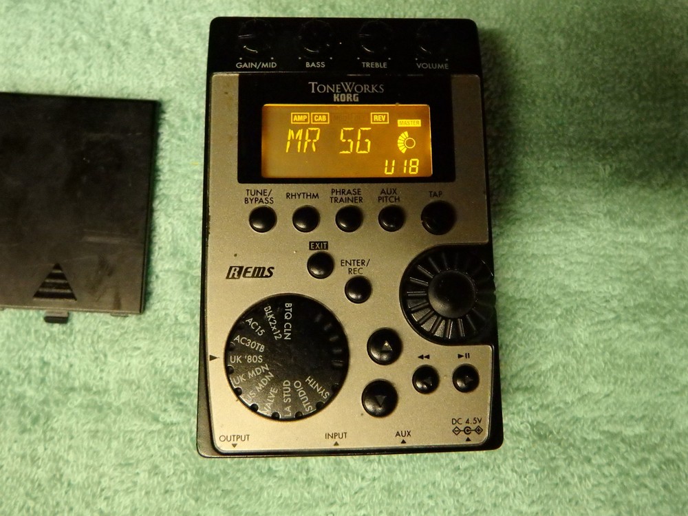 Korg Pandora PX4D Multi-Effect Processor tested amazing sounds