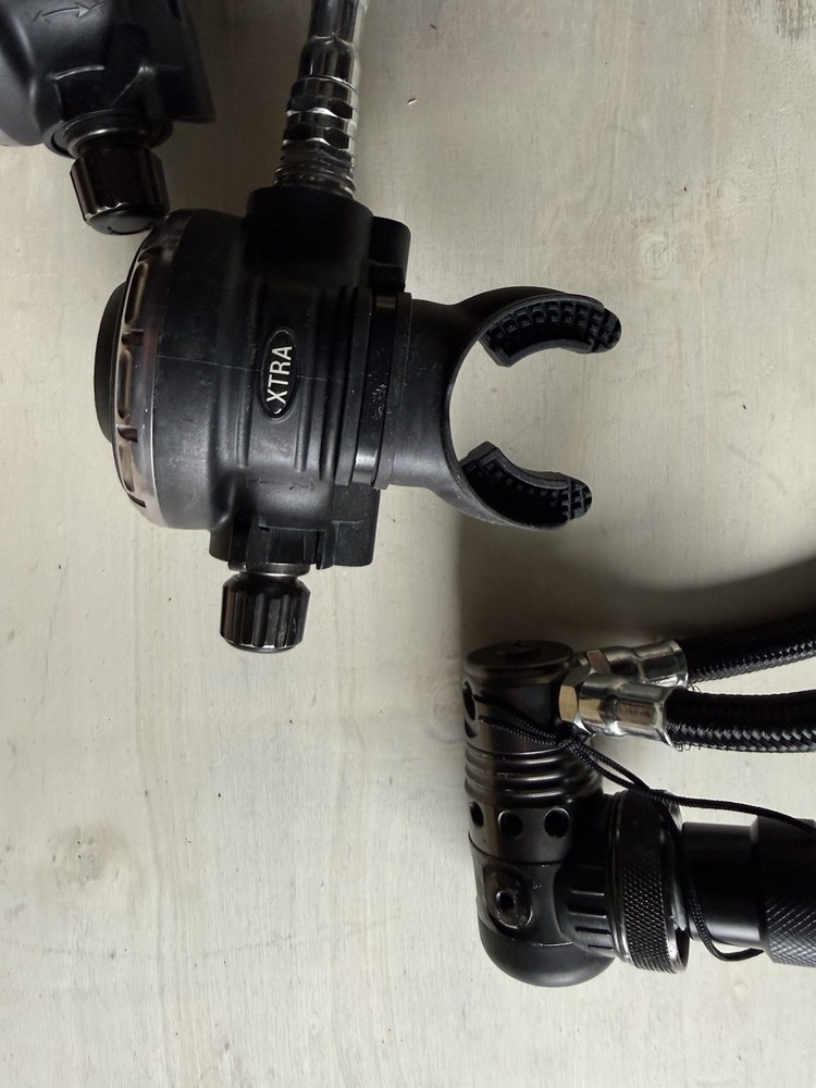 DGX Xtra Sidemount Regulator Set