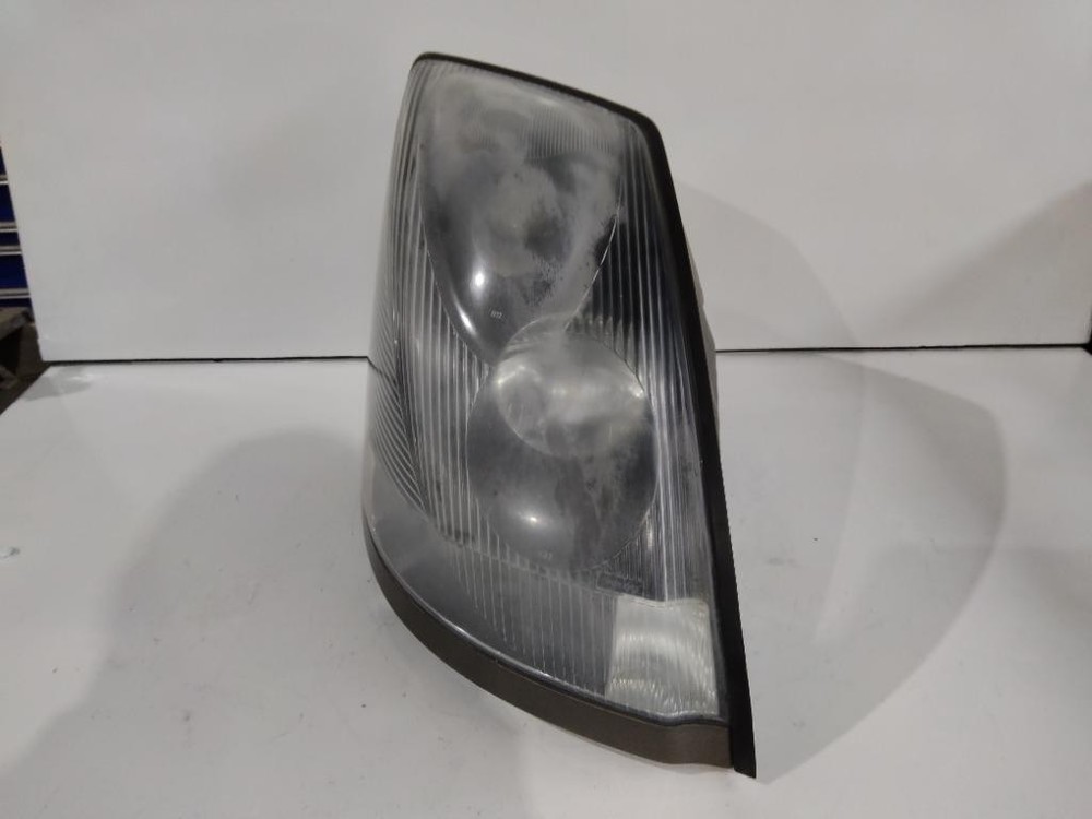 For 2013 VOLVO VNL HEADLIGHT Right ,  MN