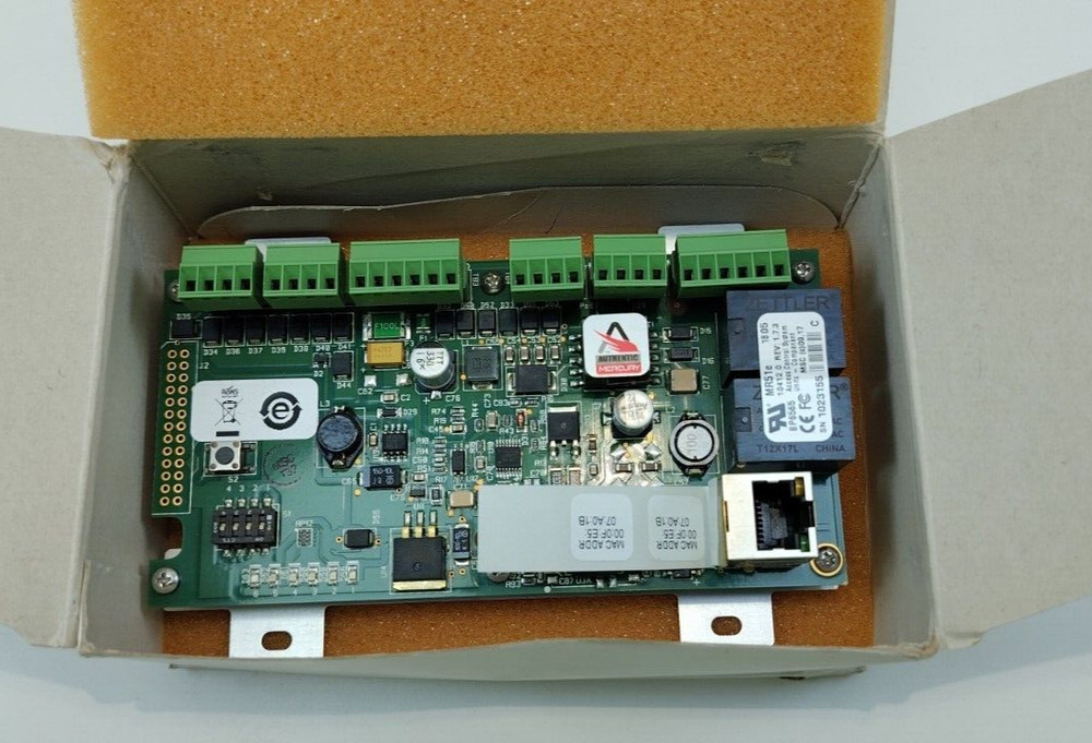 MAXXESS SYSTEM 2 Reader Interface with POE EMAX-MR51E