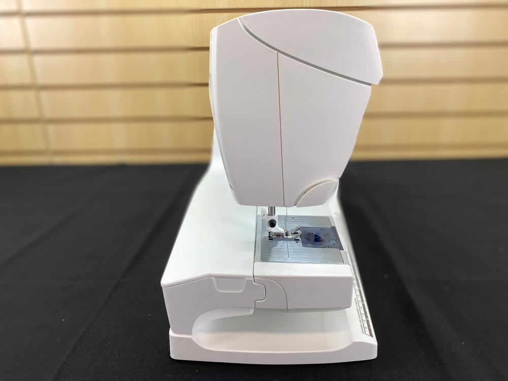 Husqvarna Sapphire 930 Computerized Sewing Machine - Quality Pre-Owned ✅