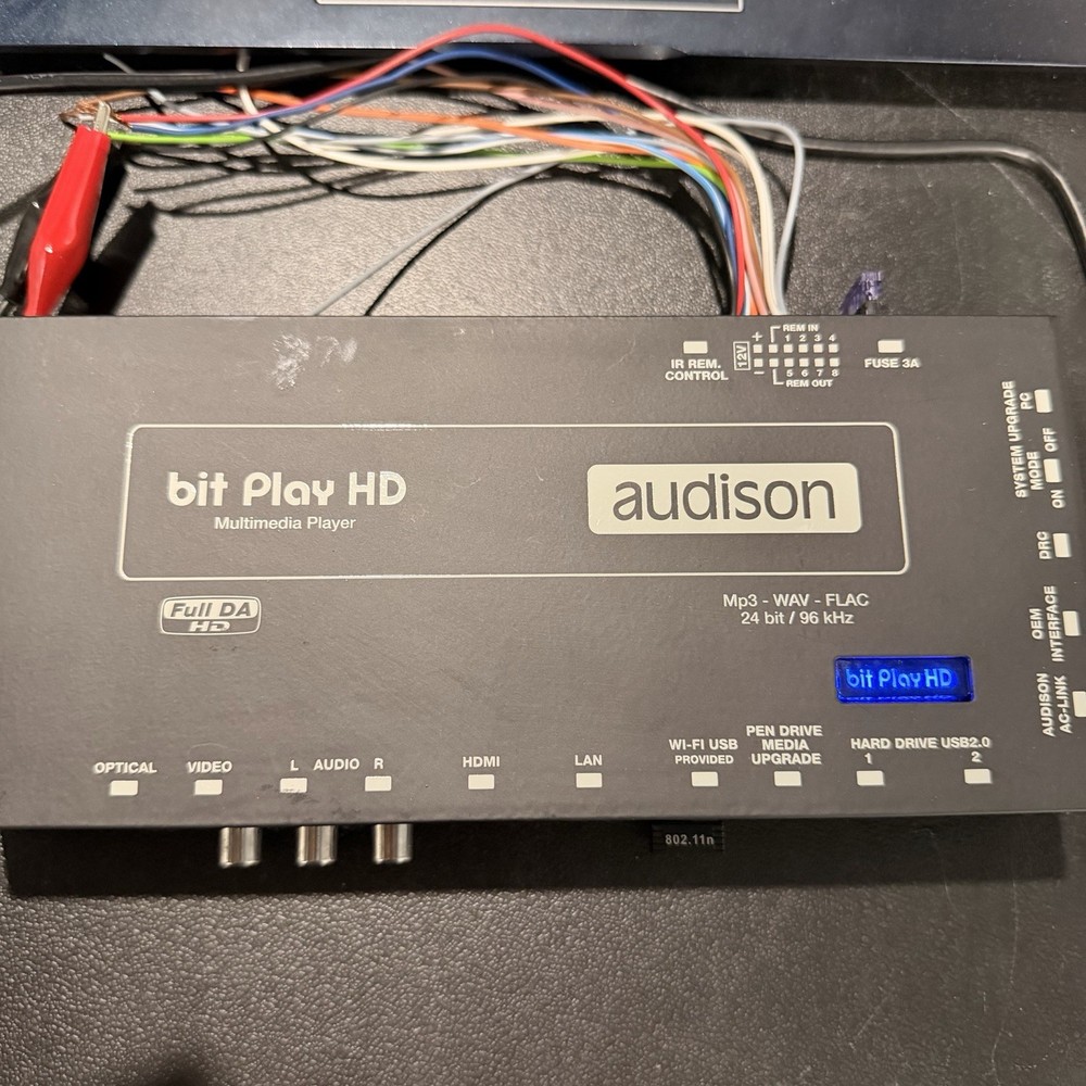 Audison Bit Play HD w/ 240gb SSD - Multimedia Player - Complete & Tested