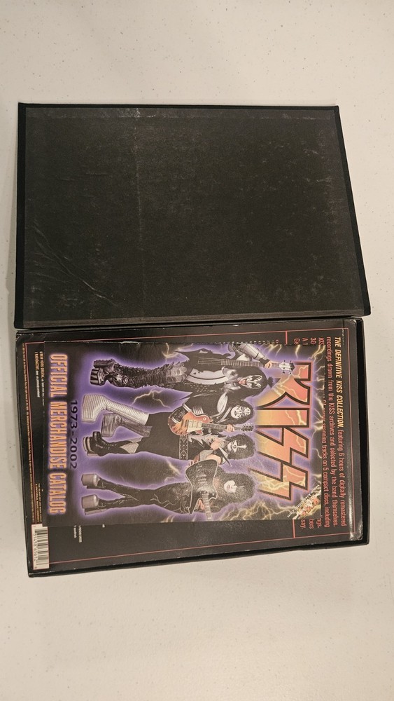 KISS The Definitive Collection Box Set Complete ~Book + 5 CDs 2001 Pre Owned