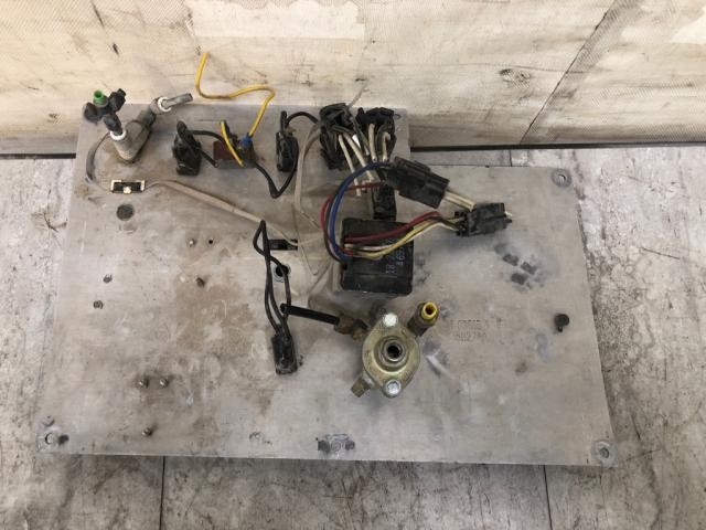 1987-2000 Peterbilt 357 SWITCH Dash Panel - Used
