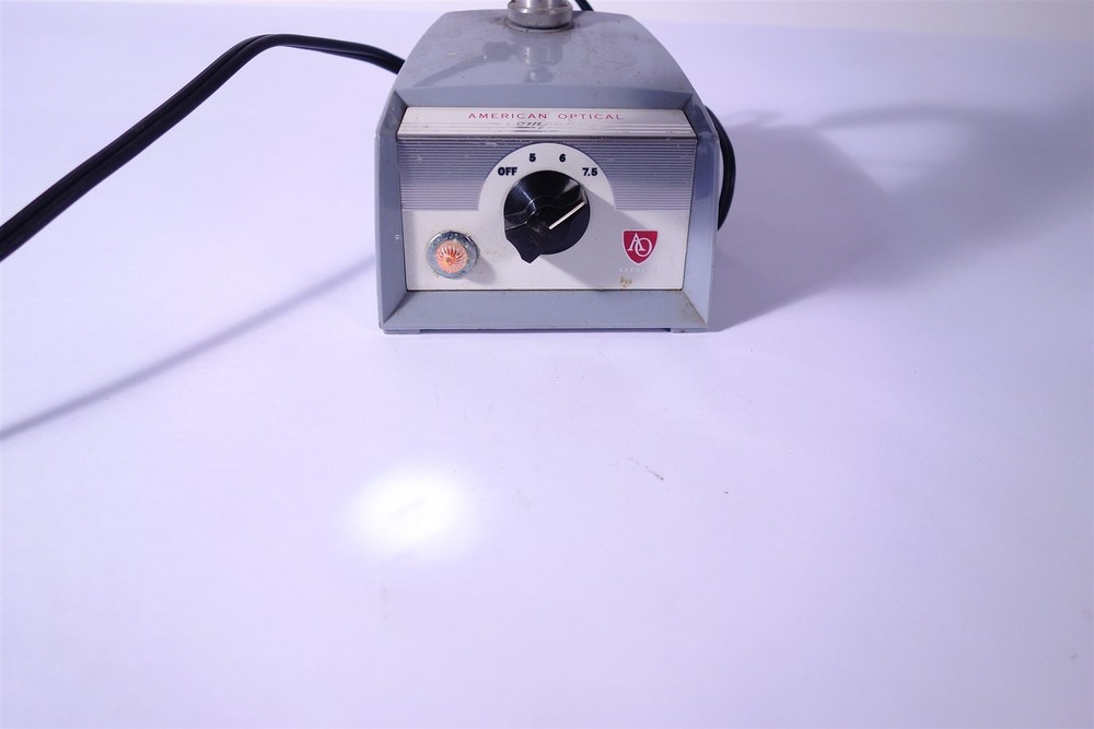 American Optical External Stereo Microscope Light Source