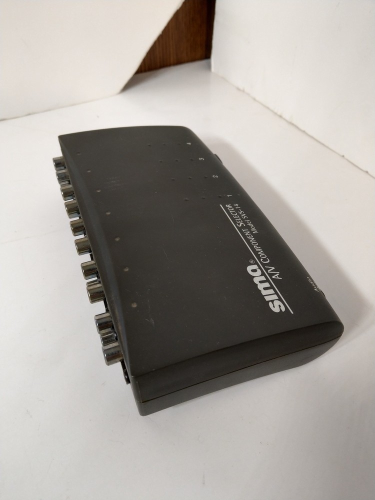 Sima SVS-14 4 Input A/V Component Selector – S-Video + RCA Connectors