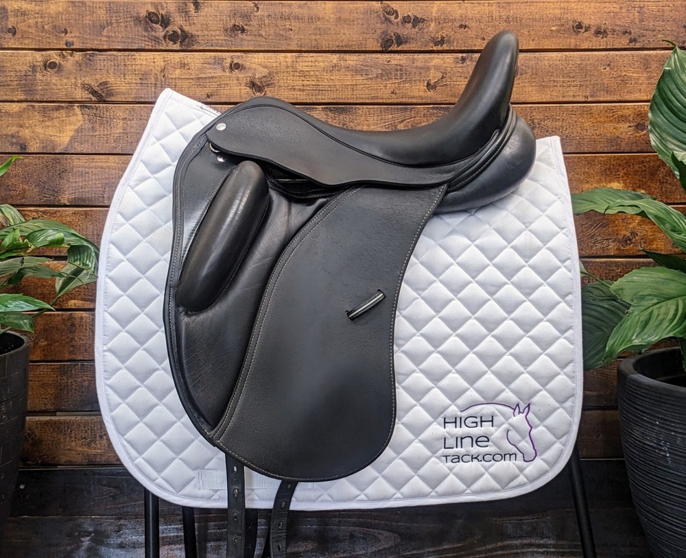 17" Custom Saddlery Wolfgang Solo II *Wool Flocked*