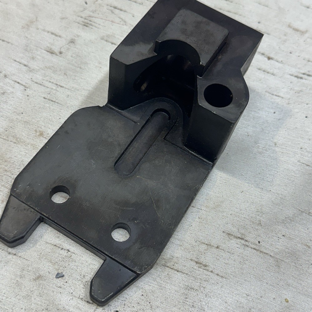 SIGNODE STRAPPING TOOL PART #015652 JAW SUPPORT - AHP (NEW)