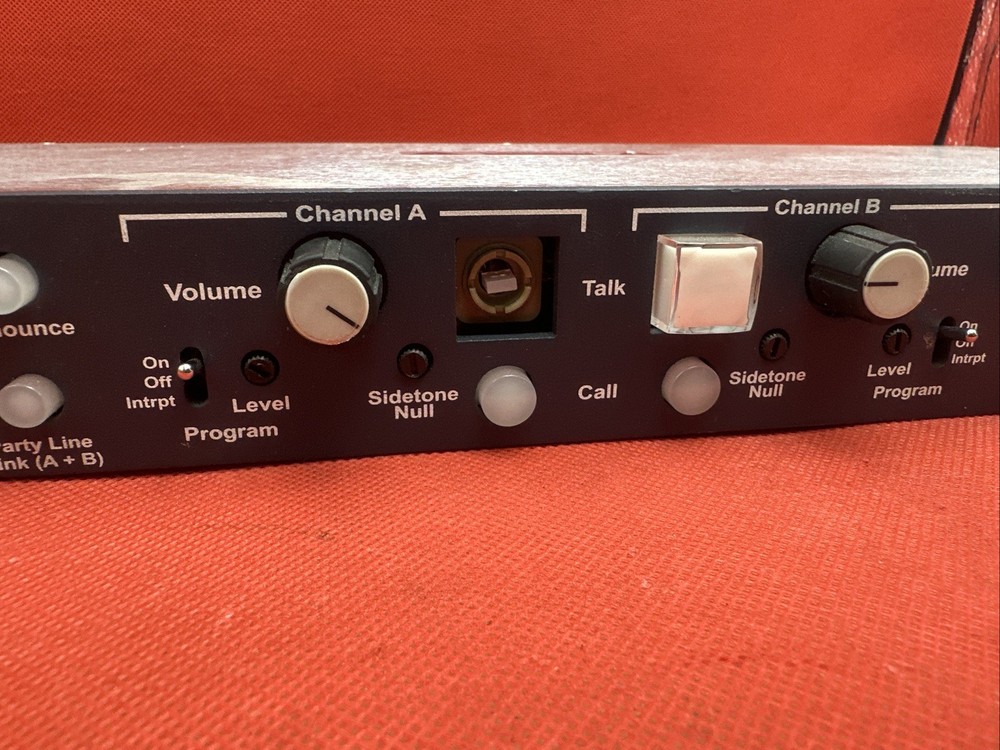 Clear-Com MS-702 Two-Channel Main Station (04-10) / Missing Button ,Check Photos