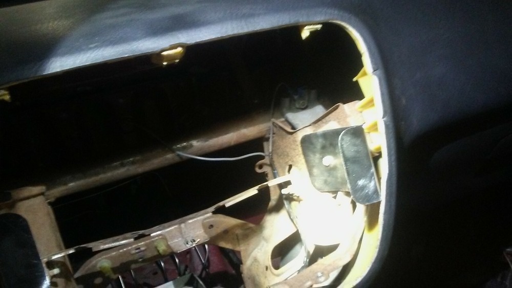 1996 Honda Civic EK Middle Panel:*Bare Aluminum One 52mm & Switch Panel Cutout