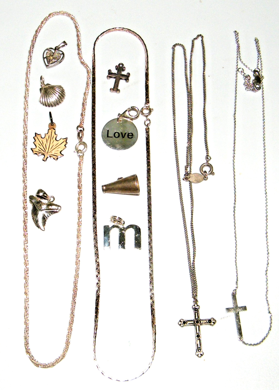 Lot of Sterling Silver Jewelry, necklaces, pendants, charms - wear / scrap 28 gr