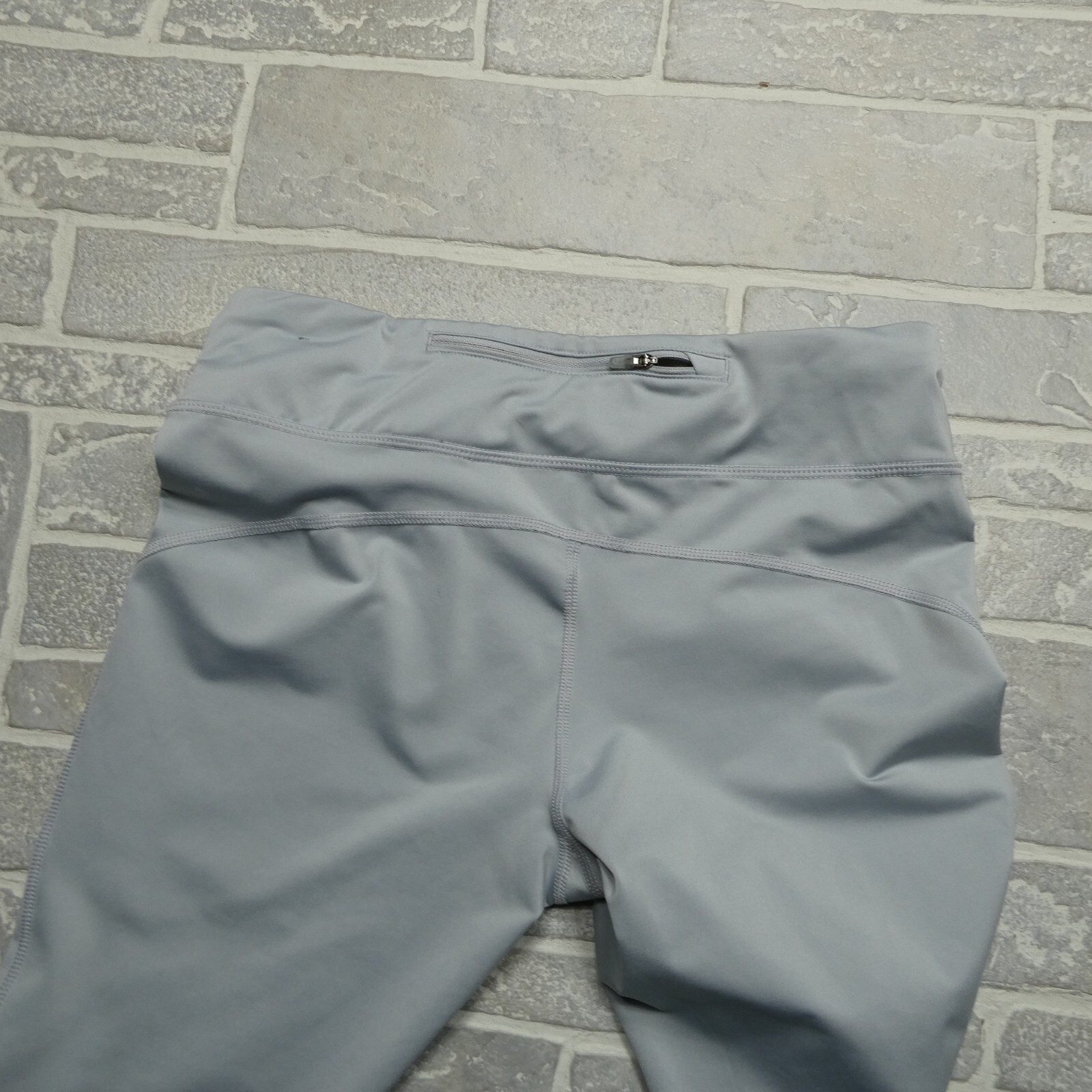 Nike Running Leggings Womens Medium Epic Run 3M Reflective Gray Ankle