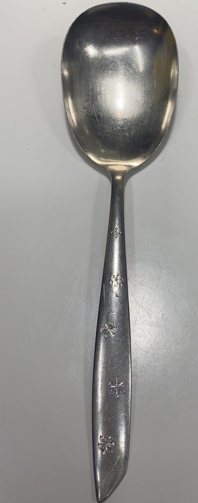 Wallace Stainless Serving Spoon Snowflake Pattern