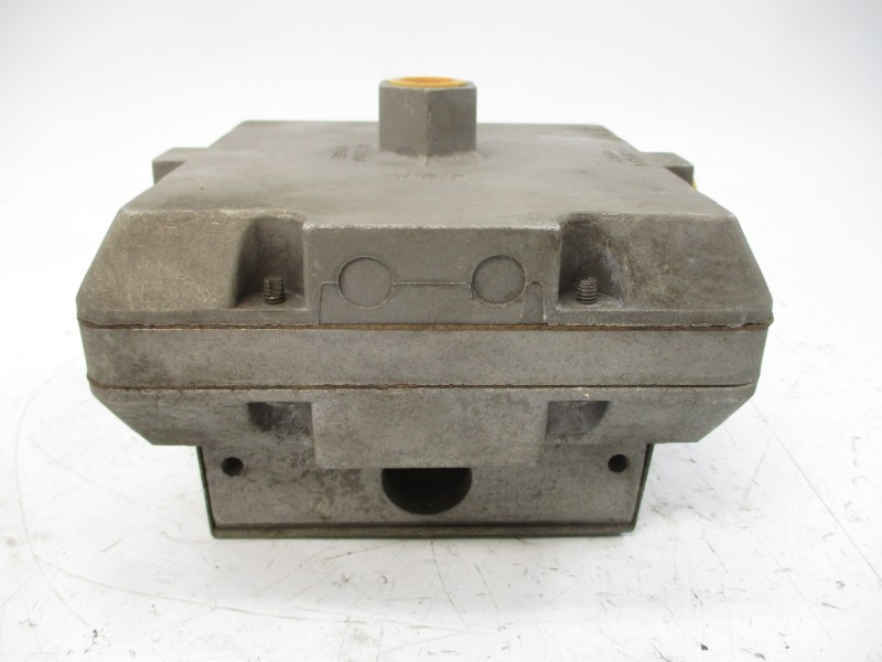 CHICAGO SAFETY HLGP NSNP