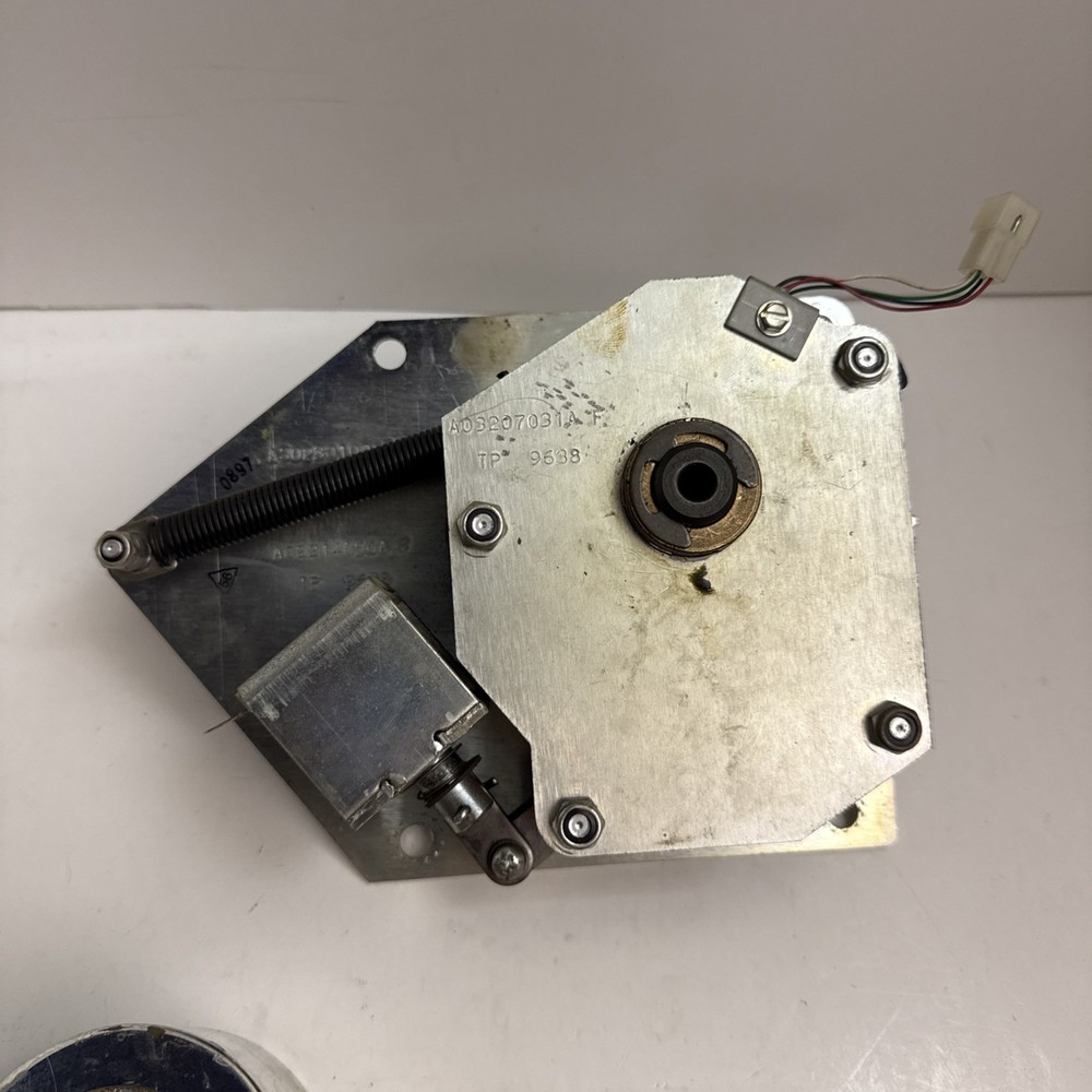 Bally S5500 - 6000 Upright Reel Pull Handle Assembly - Tested & Working -