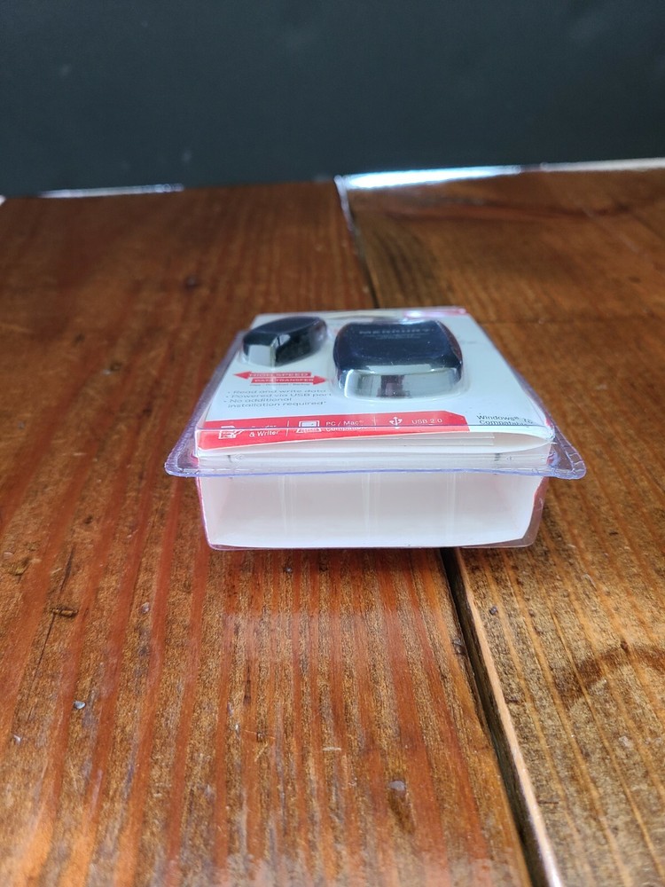 Merkury Innovations Secure Digital High-Speed Multi-Card Reader/Writer USB 2.0