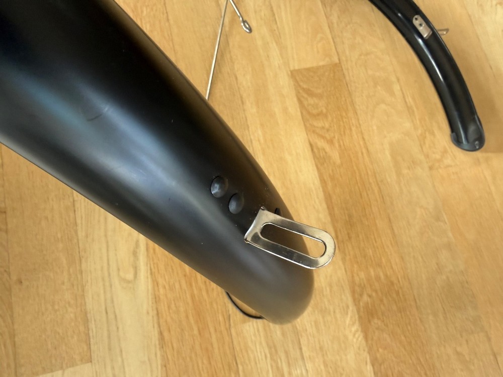 New Priority 600 fenders with integrated Dynamo light