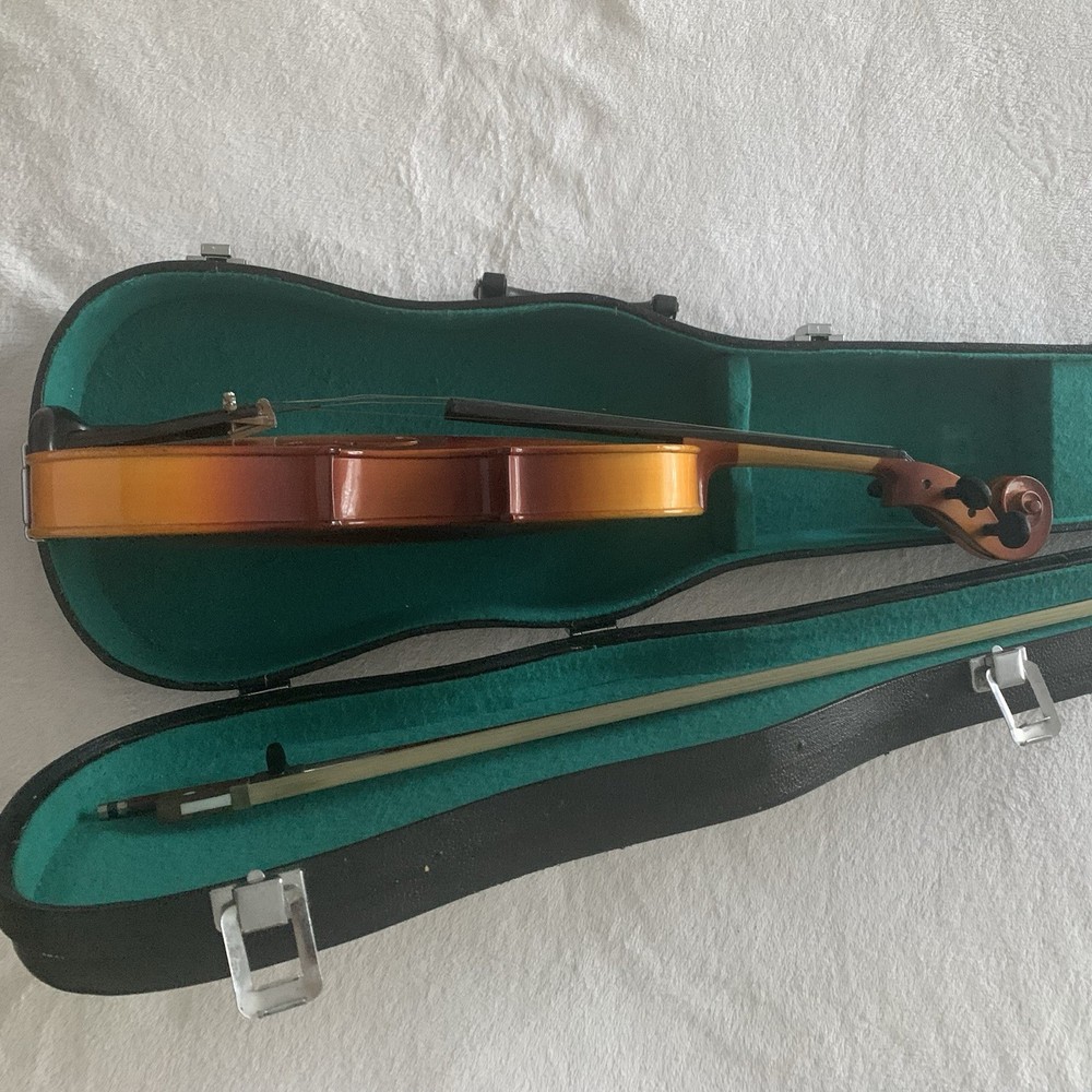 Bestler Violin w/Bow, Case, Hand Crafted