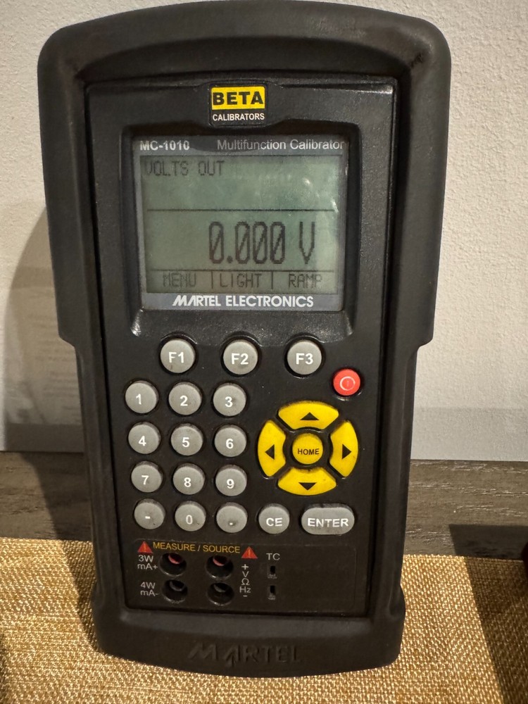 BETA Martel Electronics MC-1010 Multifunction Calibrator - B - For parts only