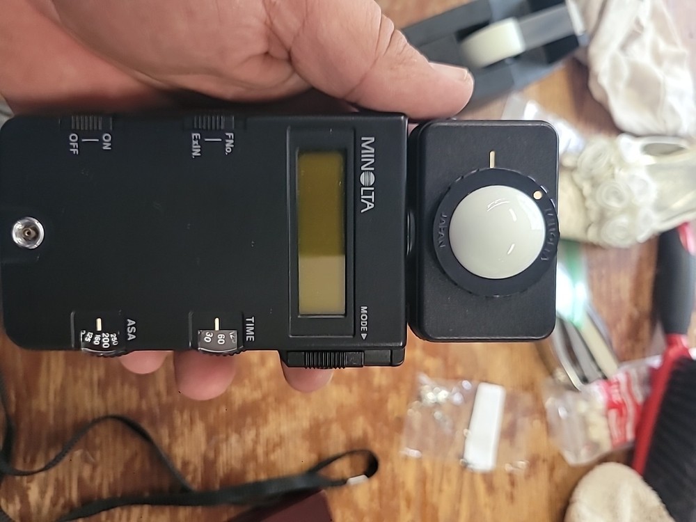 Minolta Flash Meter III with Spherical Diffuser, Cap And Case - Works Very Clean