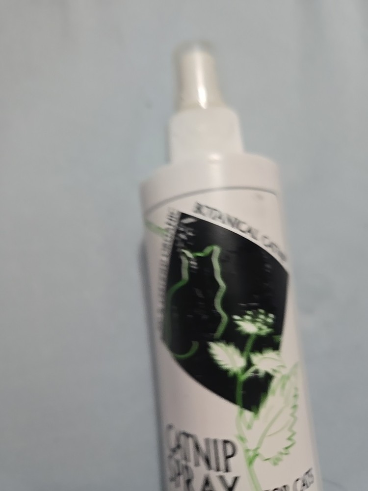 Doc Ackermans Catnip Spray 8oz