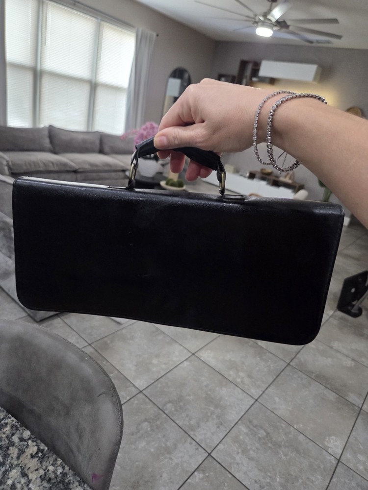 Executive travel golf putting set