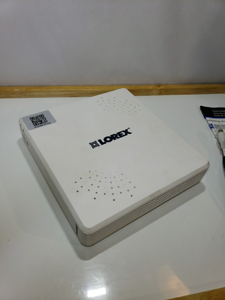 Lorex LH040400 DVR - Device Only, Some Cables & Manual