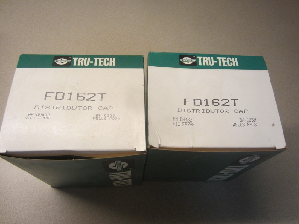 Standard Tru-Tech (2) FD162T Distributor Caps