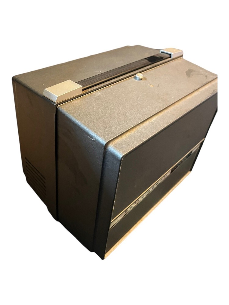 BELL & HOWELL 357B SUPER 8MM AUTOLOAD PROJECTOR 357