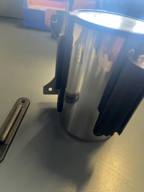 Stancheon - Retractable - Wall Mount