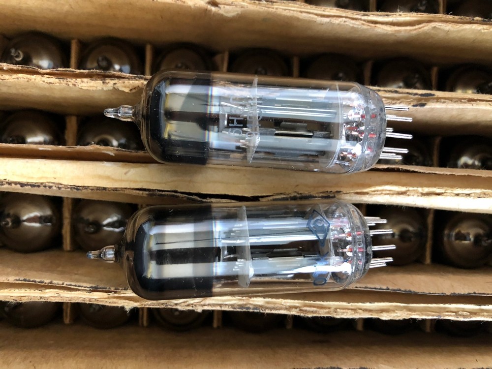 2x 6N6P (5687, ECC99, E182CC) USSR DOUBLE TRIODE (NEW NOS GOLD GRID)