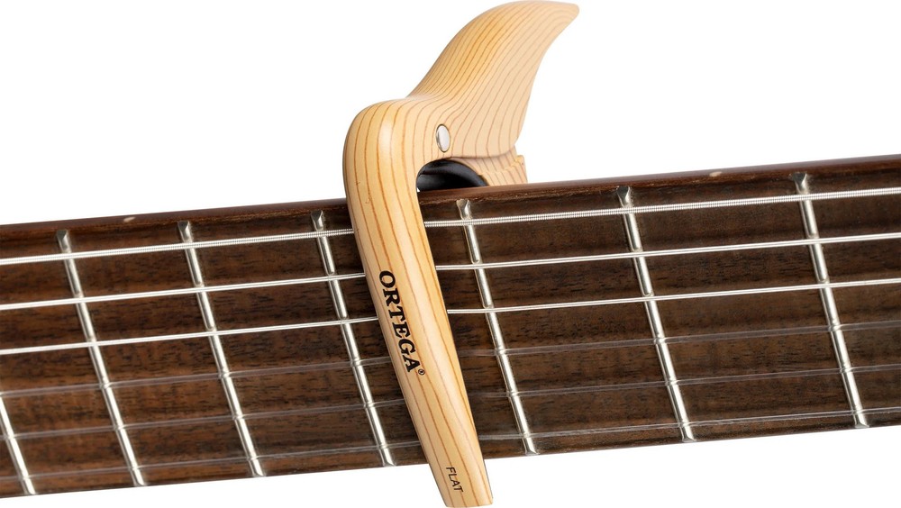 Flat Capo - Quick Change Clamp - Classical Guitars w/ Flat Fretboards